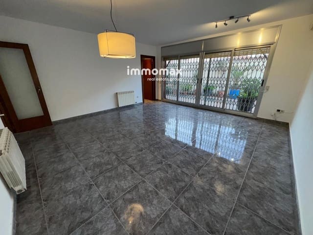 5 bedroom Villa for sale in Cornellà de Llobregat with garage - € 920,000 (Ref: 9410243)