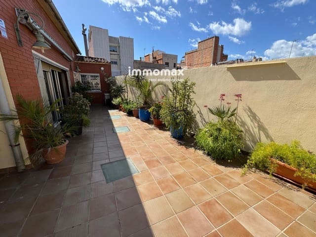 5 makuuhuone Huvila myytävänä paikassa Cornellà de Llobregat mukana 
autotalli - 859 000 € (Ref: 9410243)