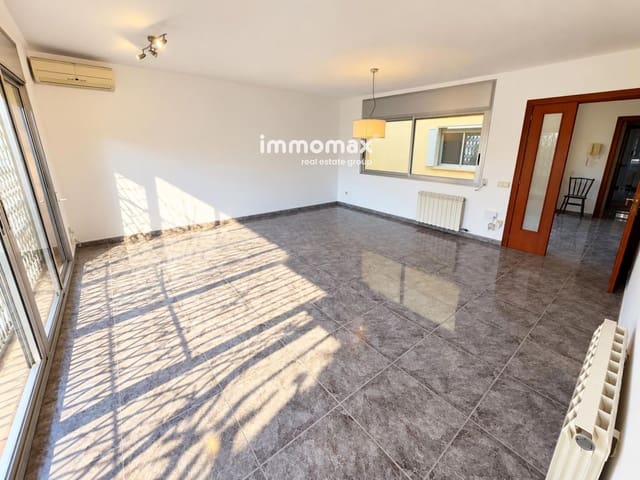 5 sovrum Villa till salu i Cornellà de Llobregat med garage - 729 000 € (Ref: 9410243)