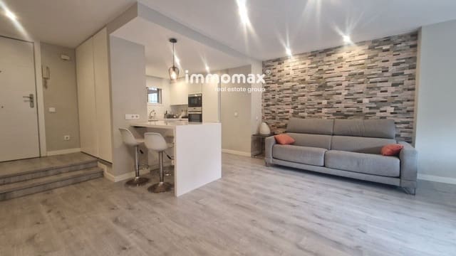 3 bedroom Flat for rent in Gavà with pool garage - € 2,500 (Ref: 9412708)
