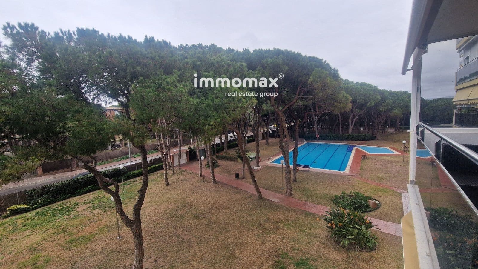 3 bedroom Flat for rent in Gava with pool garage - € 2,500 (Ref: 9412708)