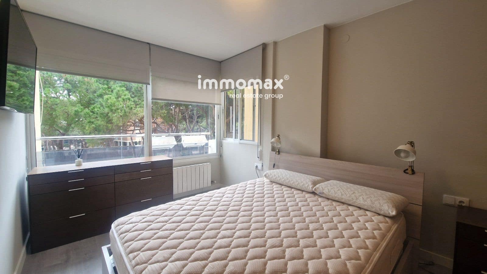 3 bedroom Flat for rent in Gava with pool garage - € 2,500 (Ref: 9412708)