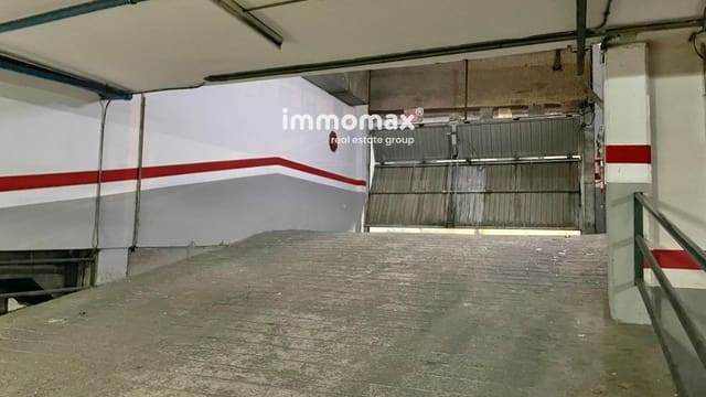 Garaż na sprzedaż w Sant Feliu de Llobregat - 23 000 € (Ref: 9413125)