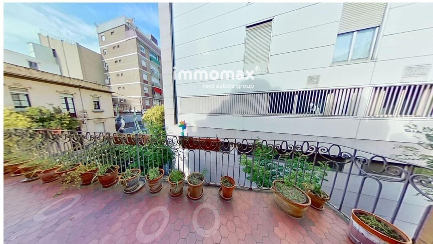 6 soveværelse Villa til salg i Sant Feliu de Llobregat med swimmingpool garage - € 925.000 (Ref: 9417442)