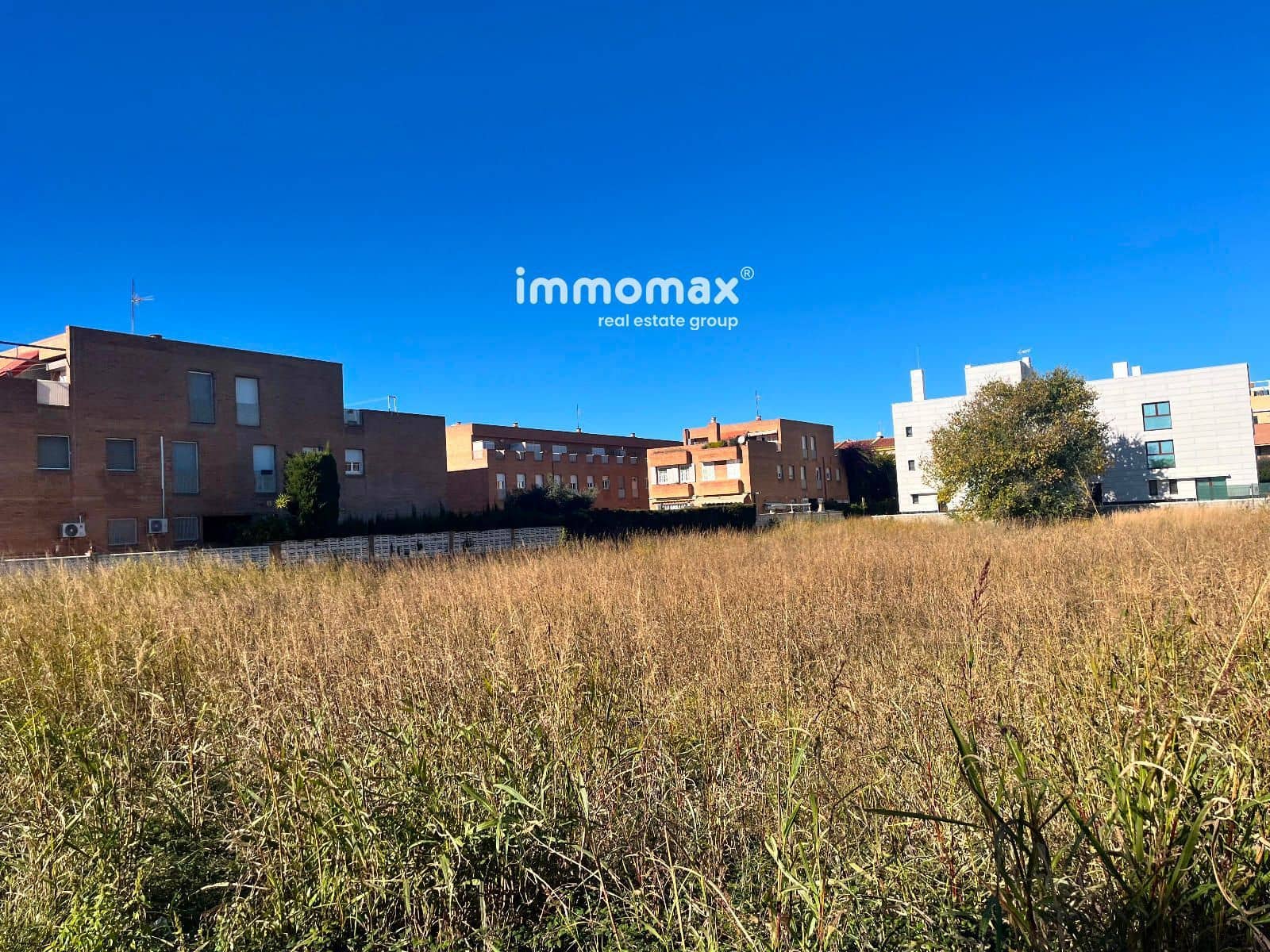 Building Plot for sale in Cubelles - € 1,980,000 (Ref: 9421697)