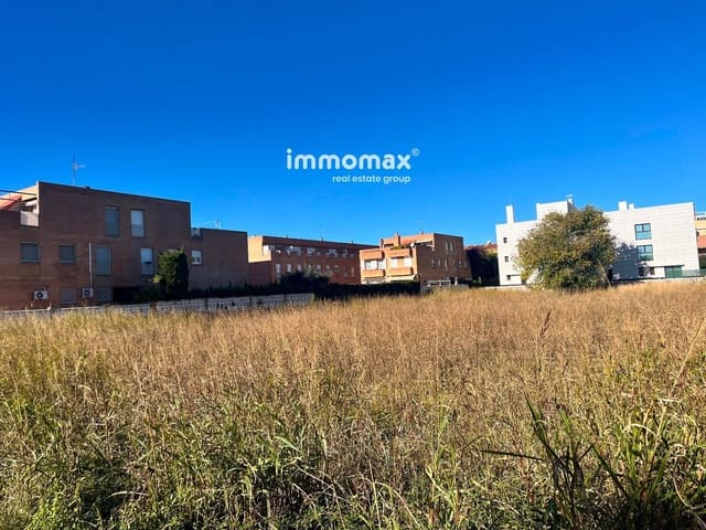 Building Plot for sale in Cubelles - € 1,980,000 (Ref: 9421697)