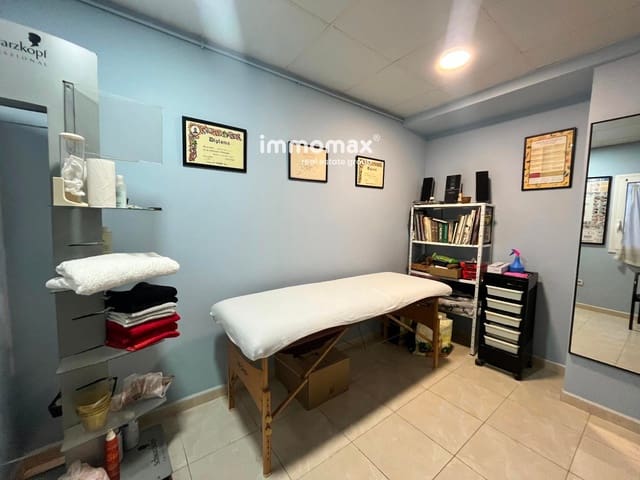 Commercial for sale in Vilanova i la Geltrú - € 148,000 (Ref: 9421699)