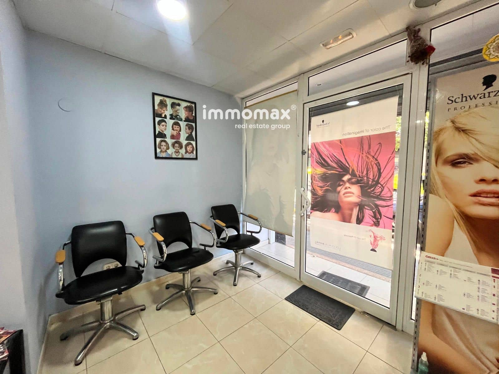 Commercial for sale in Vilanova i la Geltru - € 148,000 (Ref: 9421699)