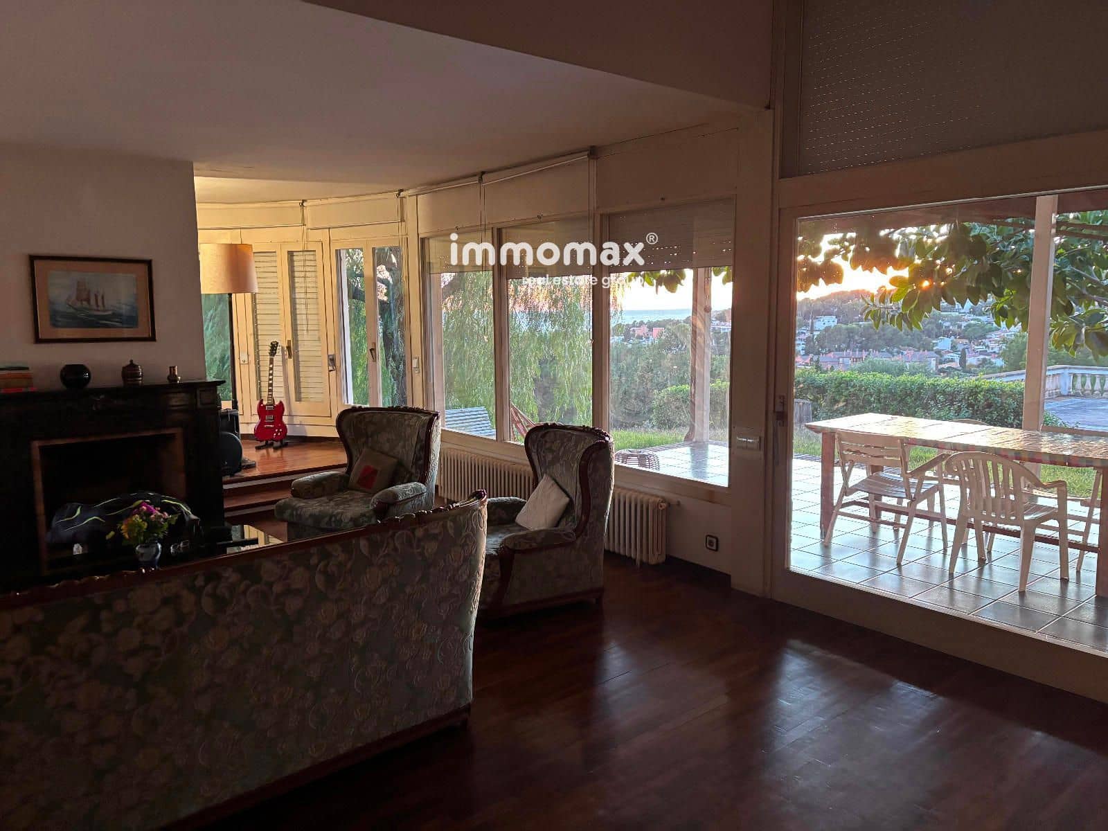 8 soverom Villa til salgs i Tarragona by med svømmebasseng garasje - € 1 250 000 (Ref: 9426613)