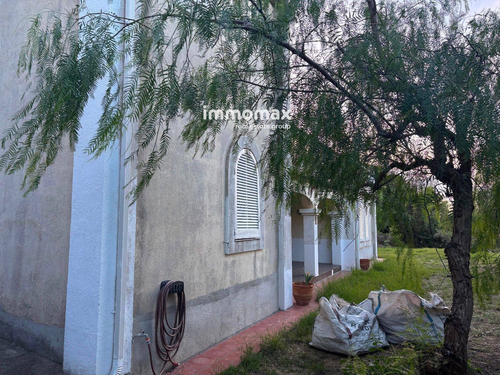 8 soverom Villa til salgs i Tarragona by med svømmebasseng garasje - € 1 250 000 (Ref: 9426613)