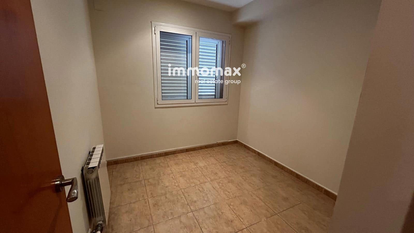 4 bedroom Townhouse for sale in Santa Eulalia de Roncana - € 289,000 (Ref: 9436263)