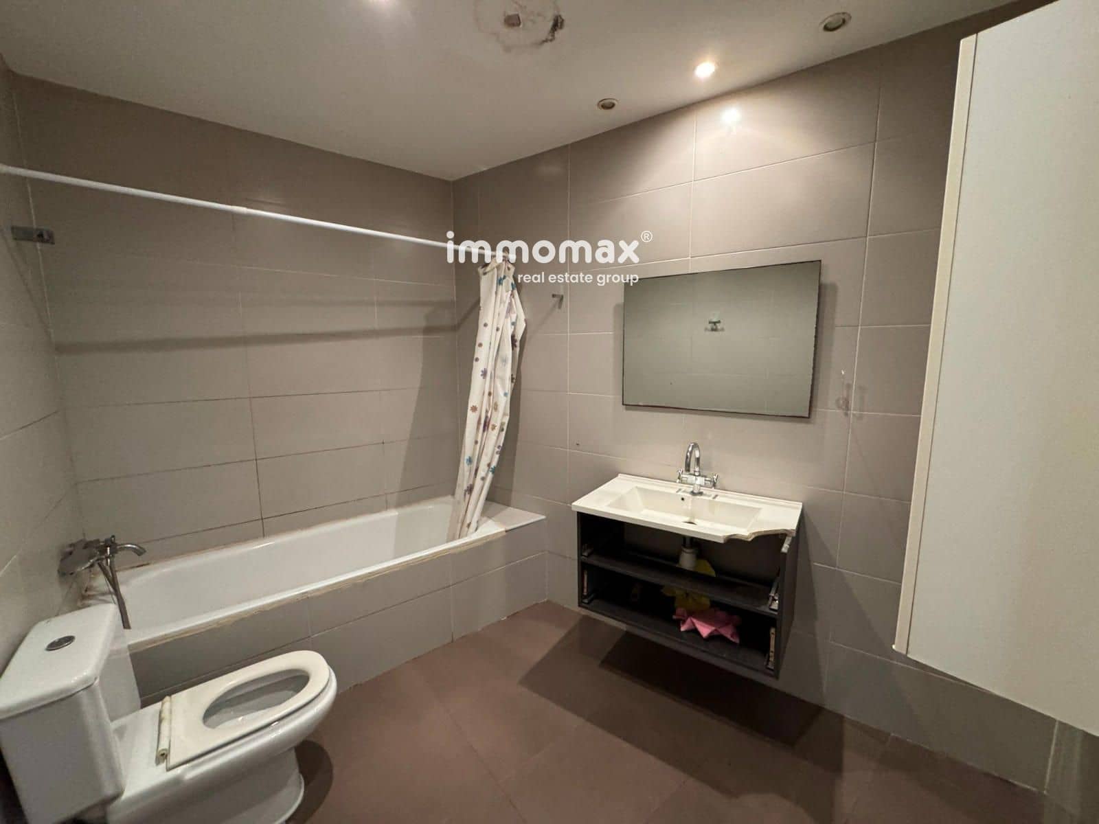 2 soveværelse Lejlighed til salg i Piera med garage - € 95.000 (Ref: 9444526)