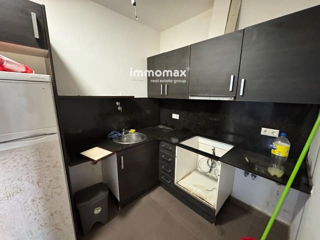 2 soveværelse Lejlighed til salg i Piera med garage - € 95.000 (Ref: 9444526)