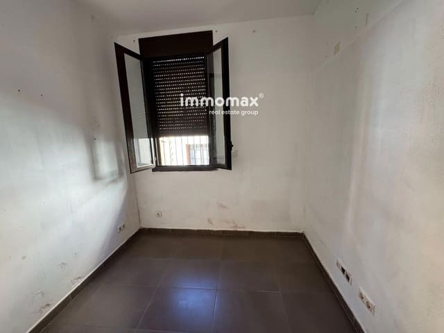 2 soveværelse Lejlighed til salg i Piera med garage - € 95.000 (Ref: 9444526)