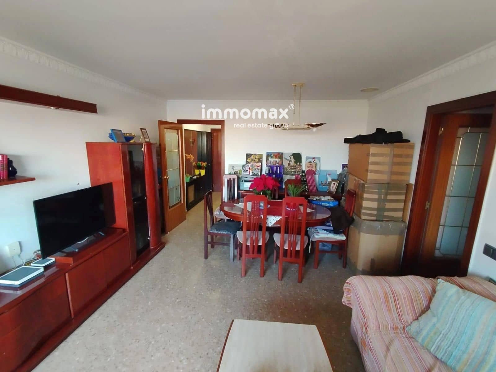 4 bedroom Flat for sale in Viladecans - € 350,000 (Ref: 9448438)