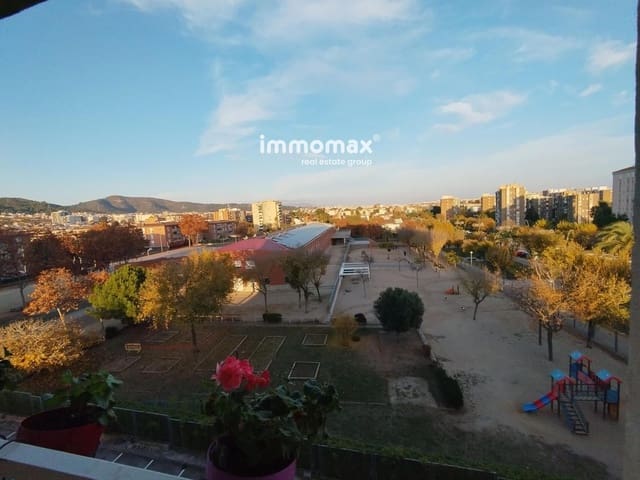 4 soveværelse Lejlighed til salg i Viladecans - € 350.000 (Ref: 9448438)