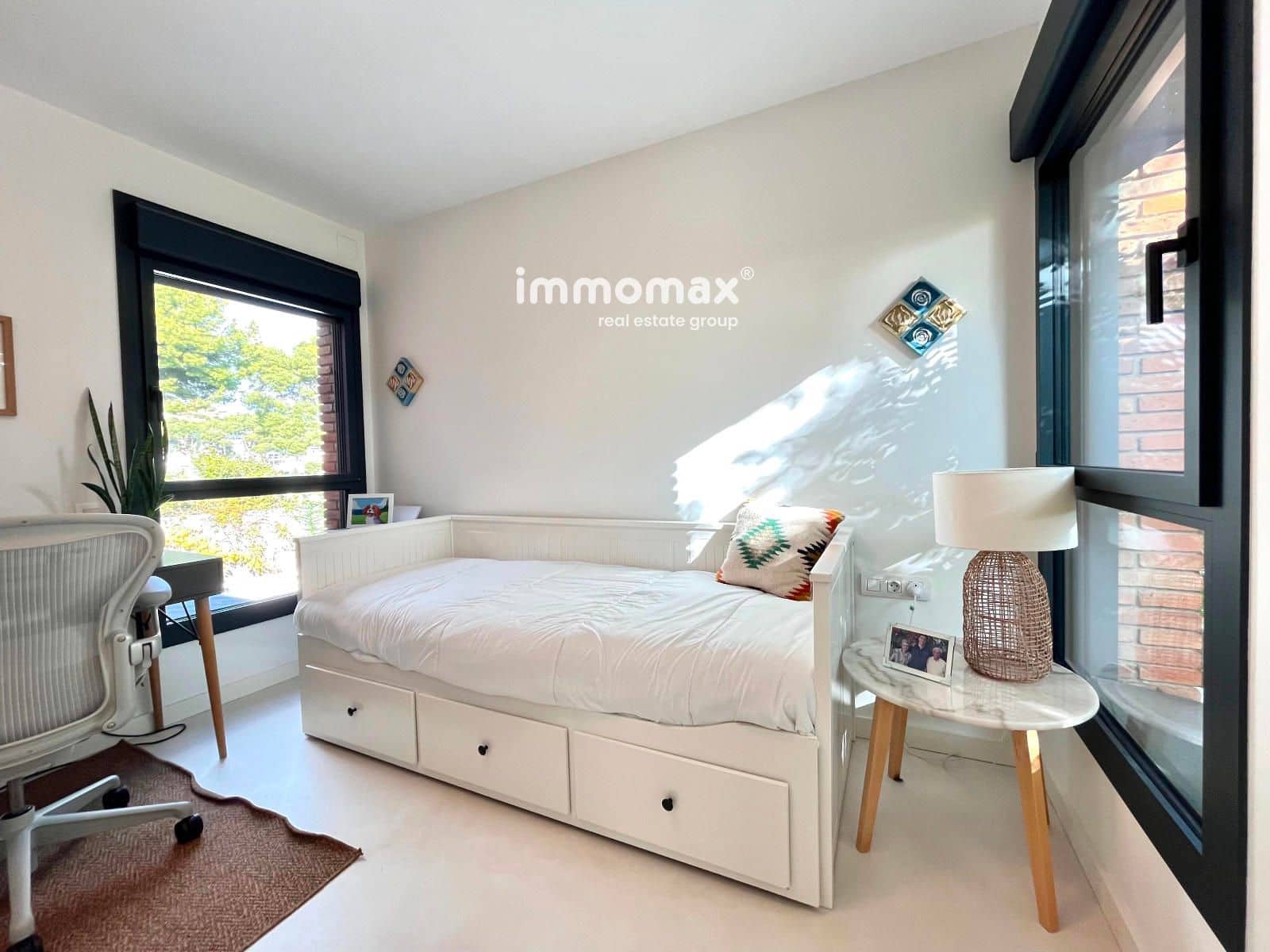 4 makuuhuone Huvila myytävänä paikassa Castelldefels mukana uima-altaan 
autotalli - 1 270 000 € (Ref: 9451403)