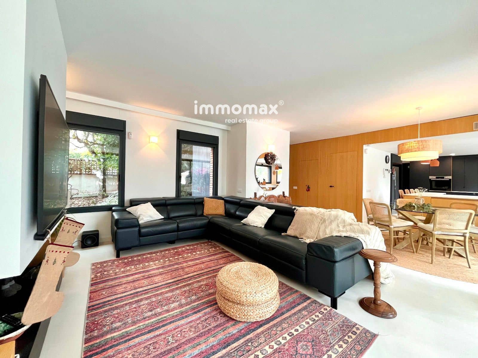 4 makuuhuone Huvila myytävänä paikassa Castelldefels mukana uima-altaan 
autotalli - 1 270 000 € (Ref: 9451403)