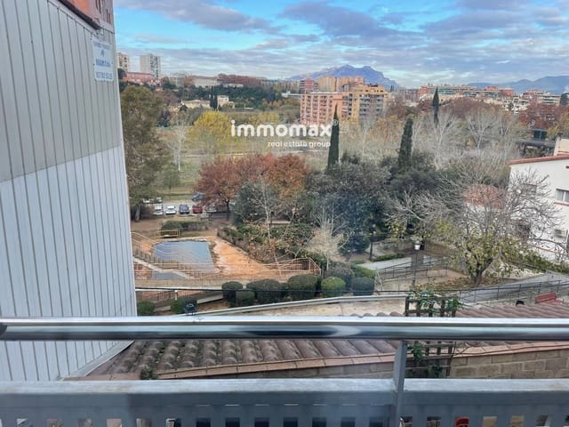 3 quarto Penthouse para venda em Martorell com garagem - 250 000 € (Ref: 9453430)