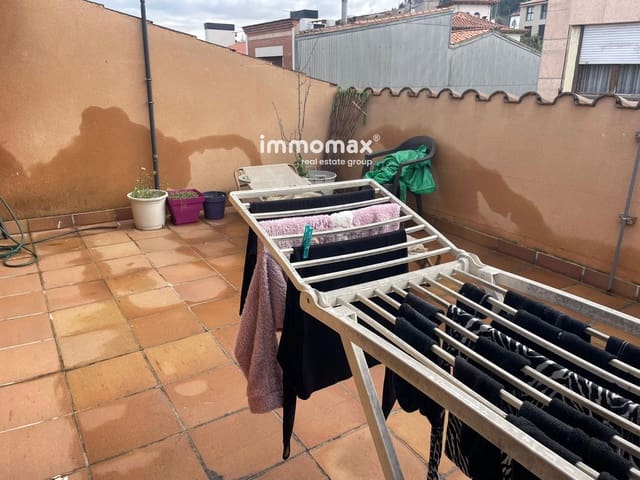 3 quarto Penthouse para venda em Martorell com garagem - 250 000 € (Ref: 9453430)