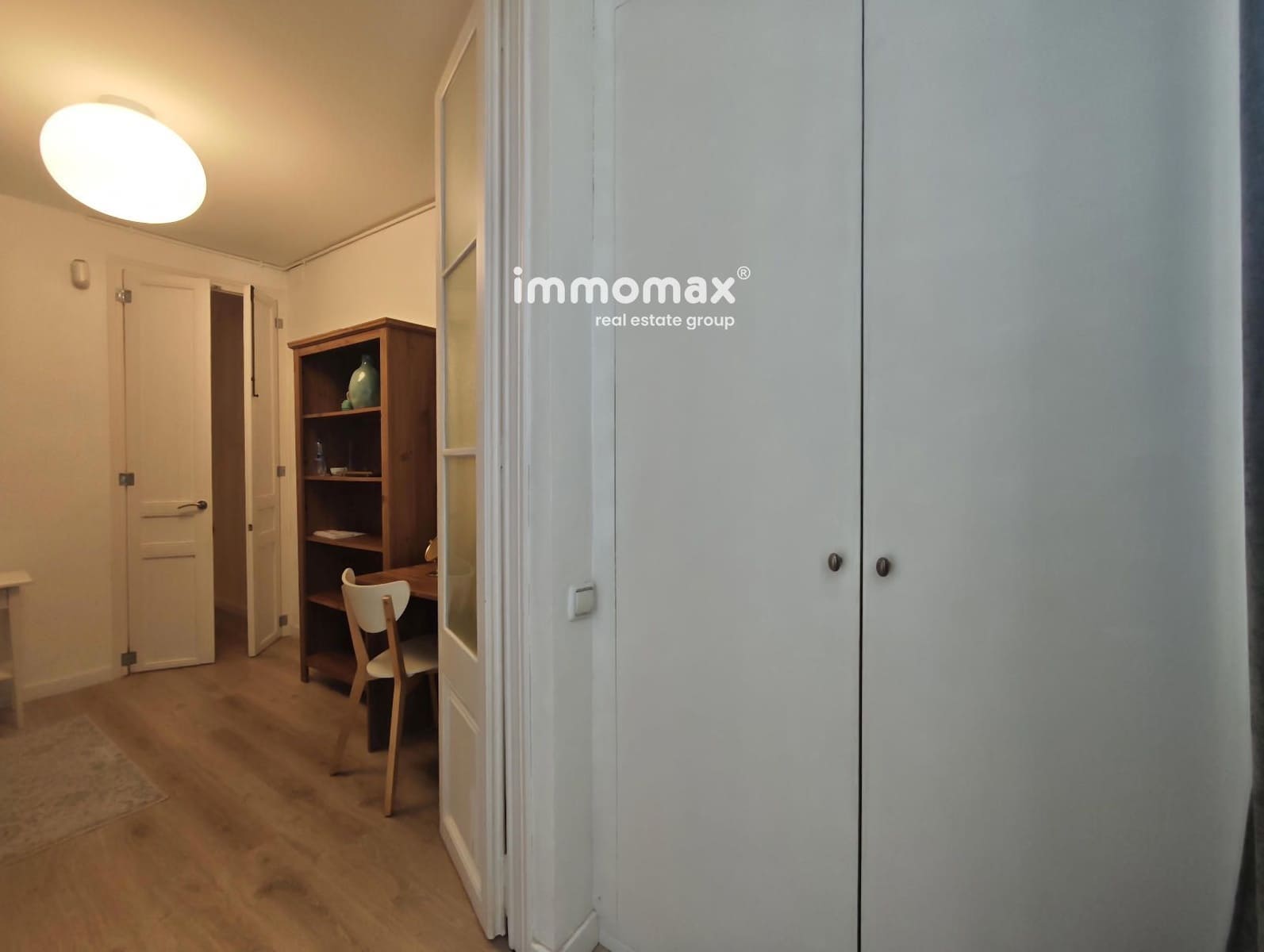 4 soveværelse Lejlighed til leje i Barcelona by - € 1.645 (Ref: 9460707)