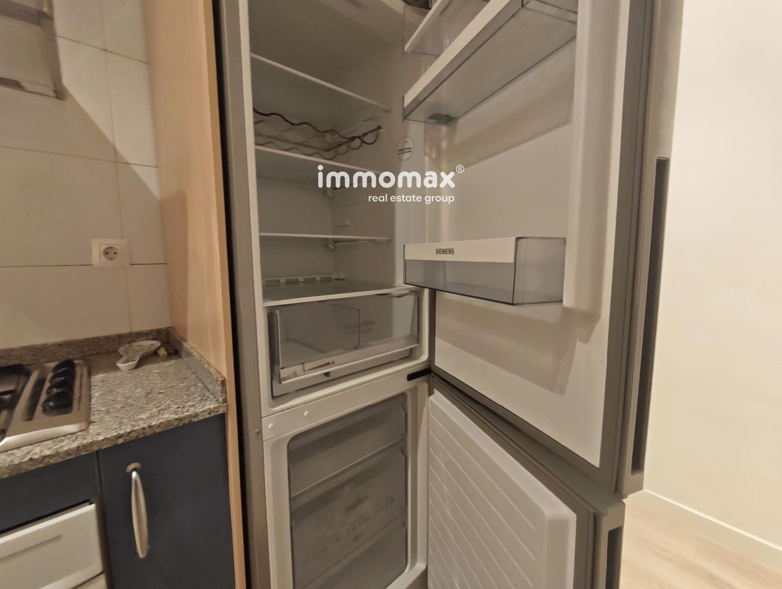 4 soveværelse Lejlighed til leje i Barcelona by - € 1.645 (Ref: 9460707)