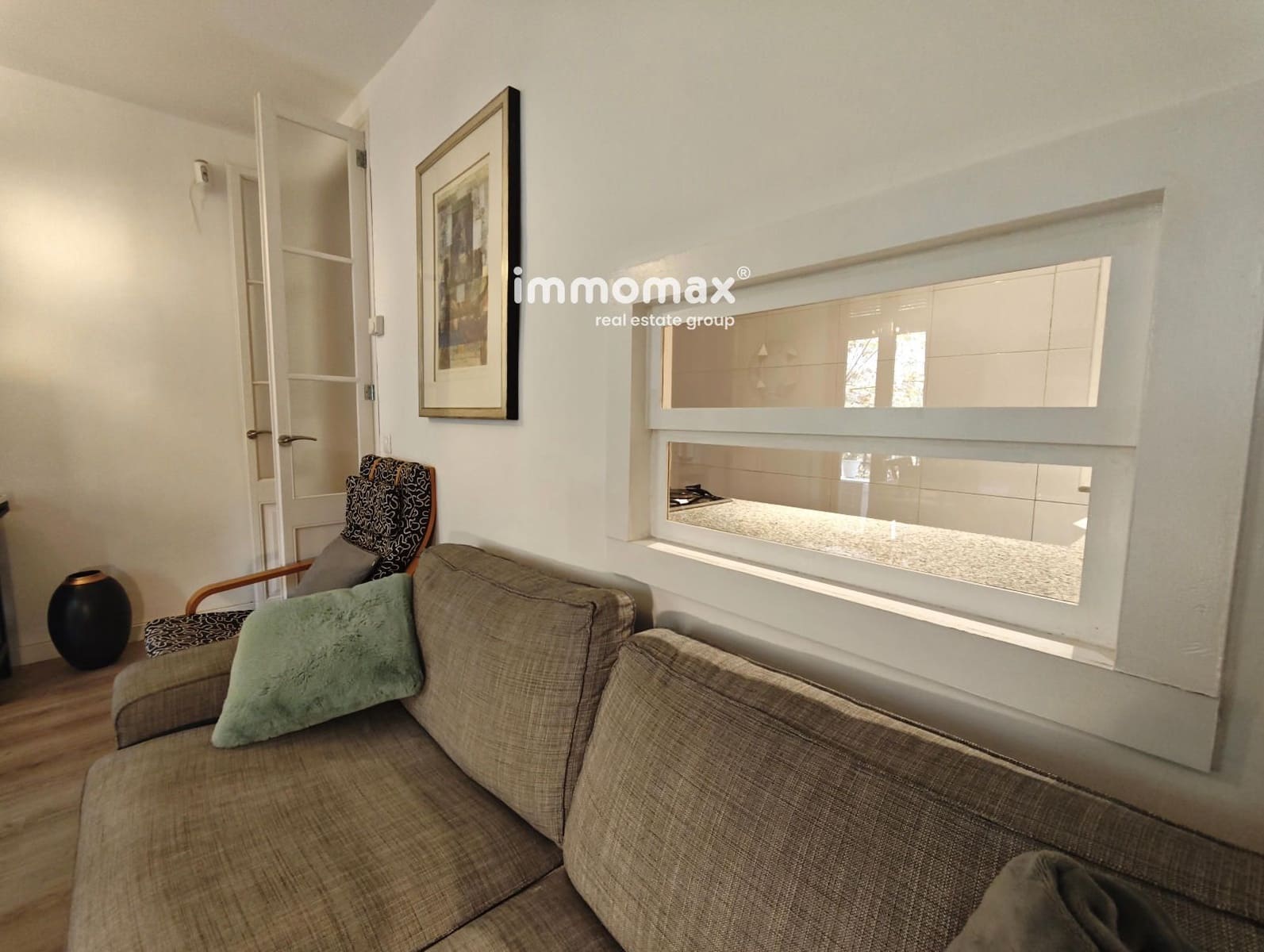 4 soveværelse Lejlighed til leje i Barcelona by - € 1.645 (Ref: 9460707)