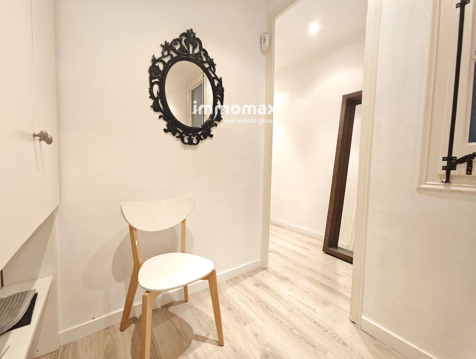 4 soveværelse Lejlighed til leje i Barcelona by - € 1.645 (Ref: 9460707)