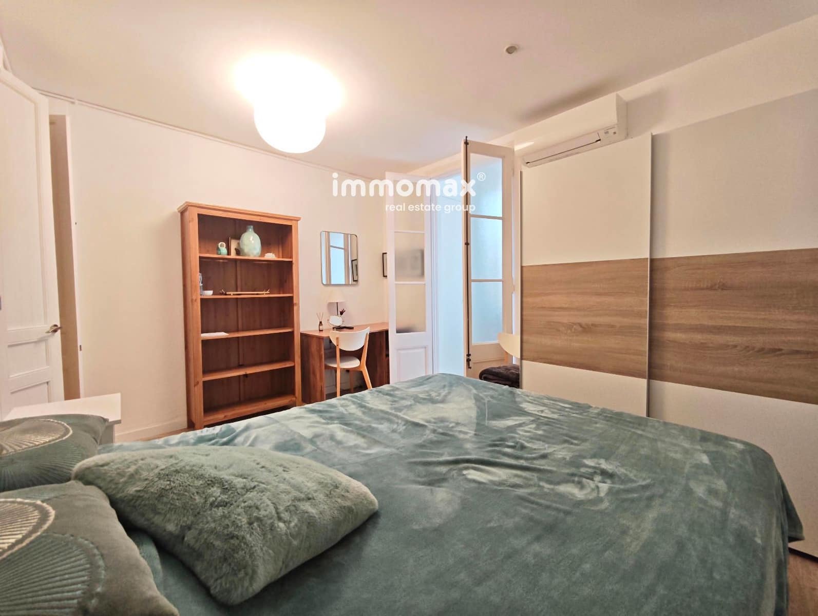 4 soveværelse Lejlighed til leje i Barcelona by - € 1.645 (Ref: 9460707)