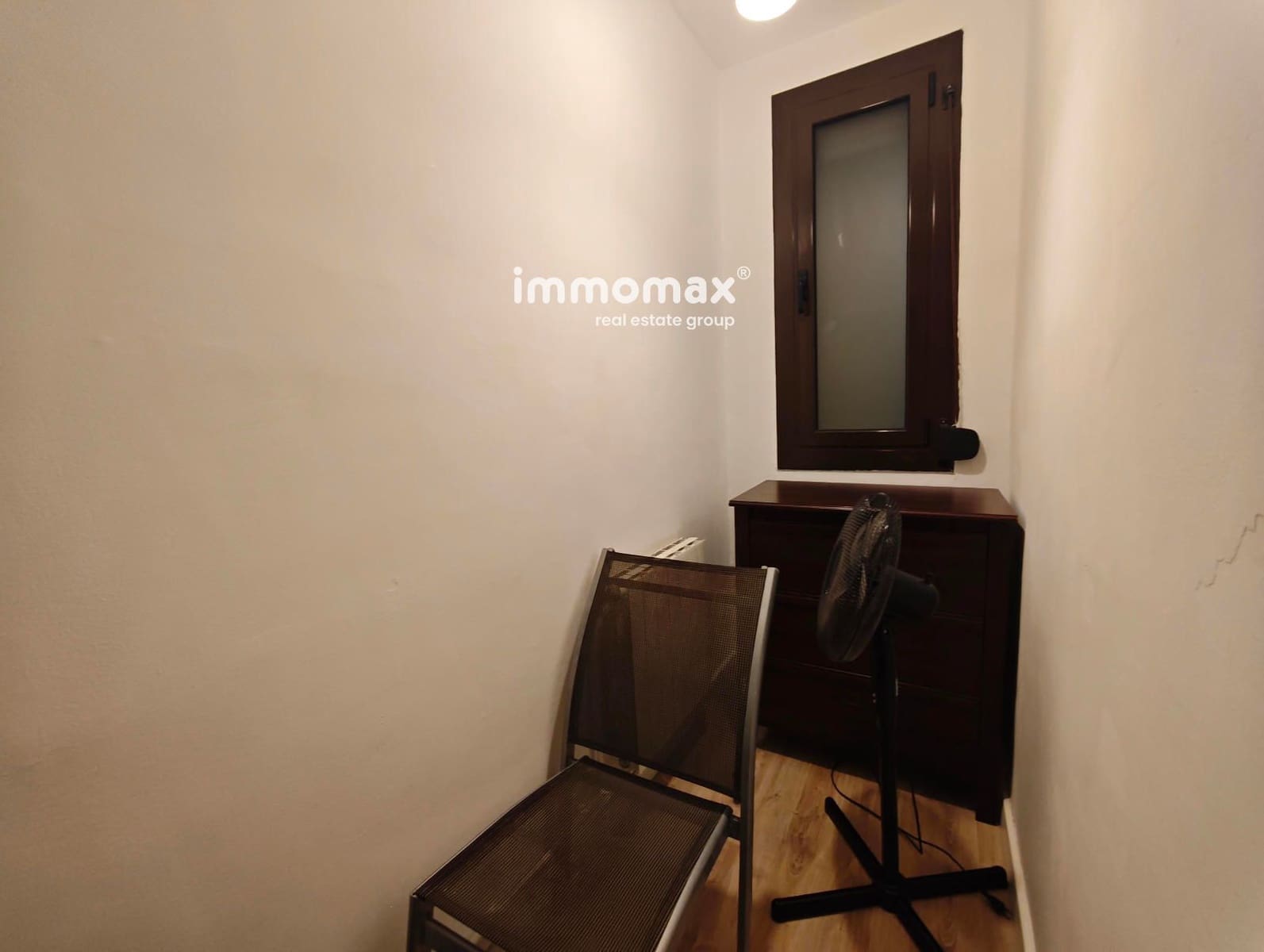 4 soveværelse Lejlighed til leje i Barcelona by - € 1.645 (Ref: 9460707)