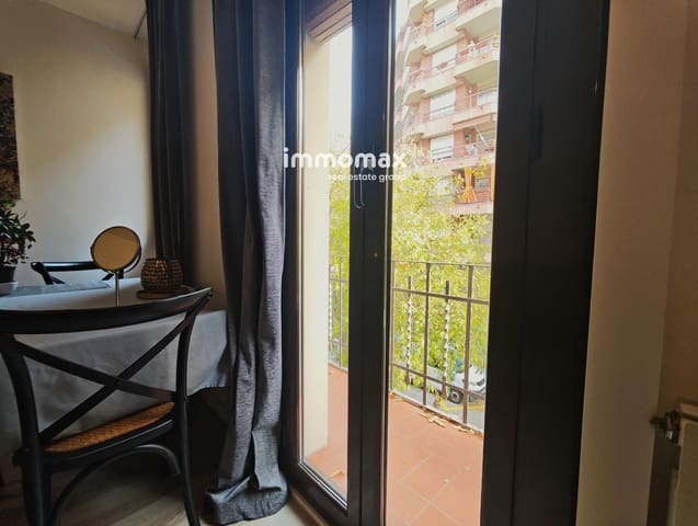 4 soveværelse Lejlighed til leje i Barcelona by - € 1.645 (Ref: 9460707)