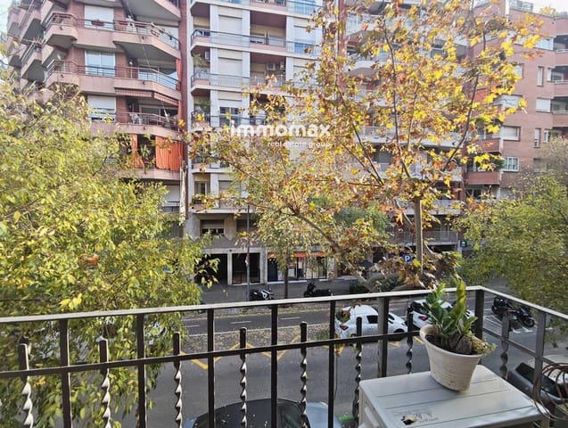 4 soveværelse Lejlighed til leje i Barcelona by - € 1.645 (Ref: 9460707)