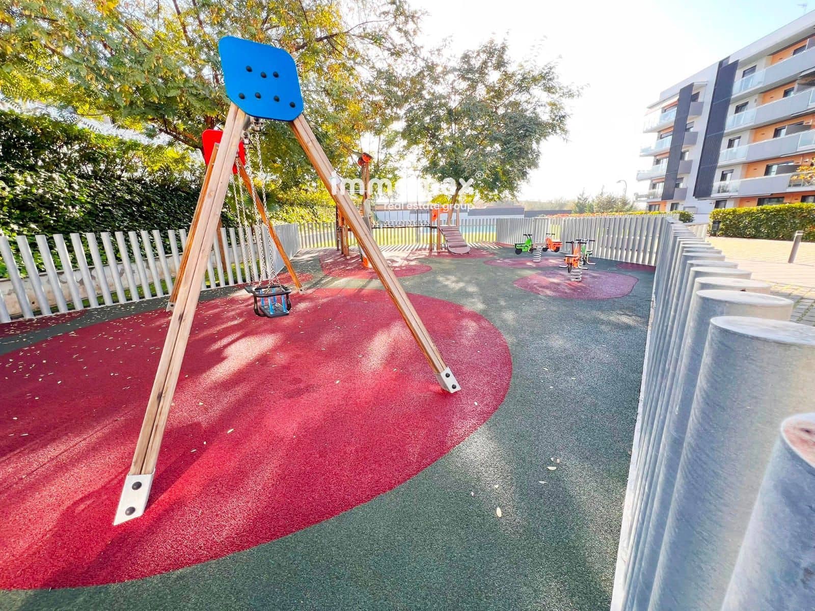 3 sypialnia Mieszkanie na sprzedaż w Sant Just Desvern z basenem garażem - 665 000 € (Ref: 9471749)