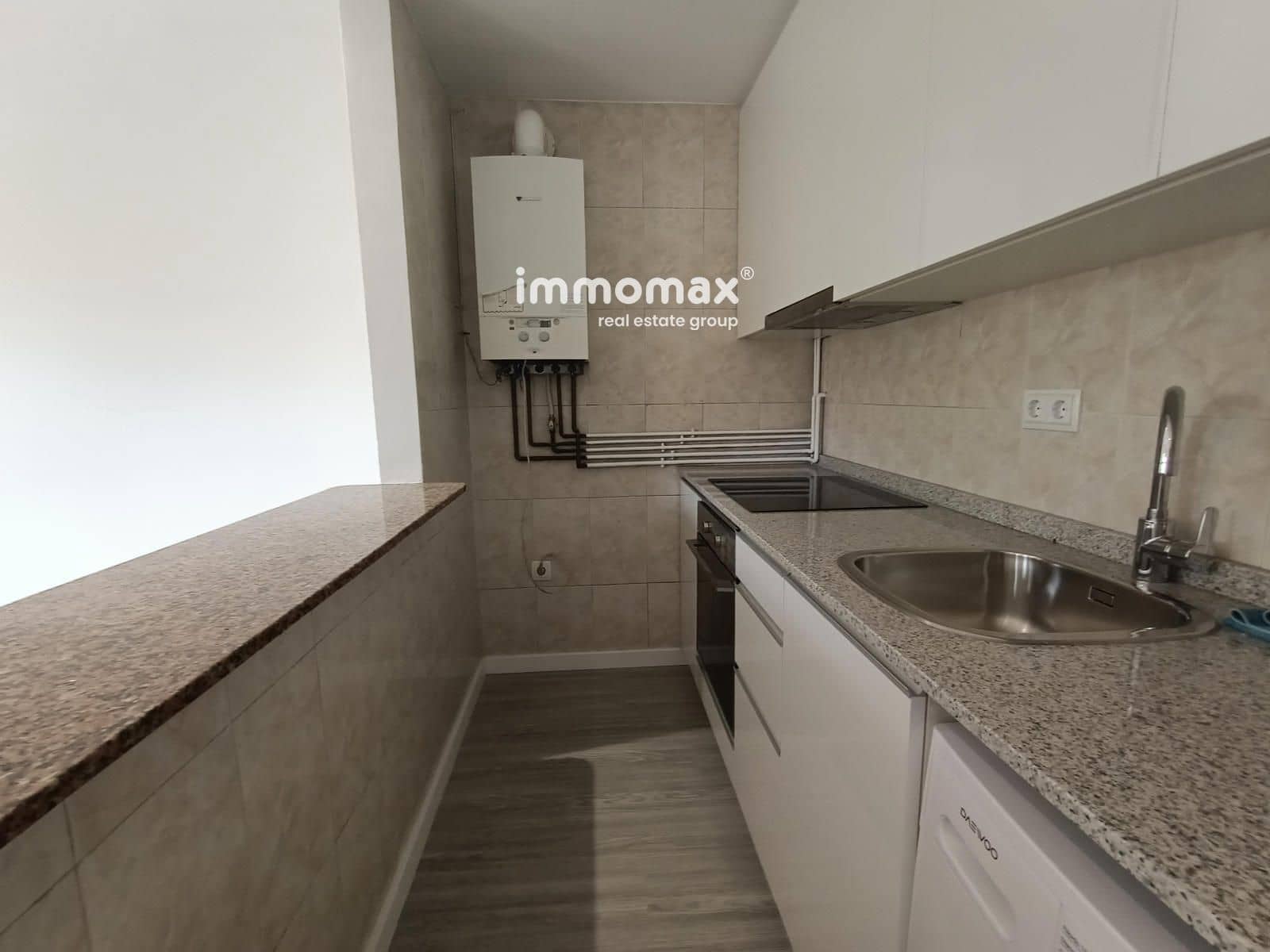 2 soverom Leilighet til salgs i Castelldefels med svømmebasseng garasje - € 250 000 (Ref: 9473537)