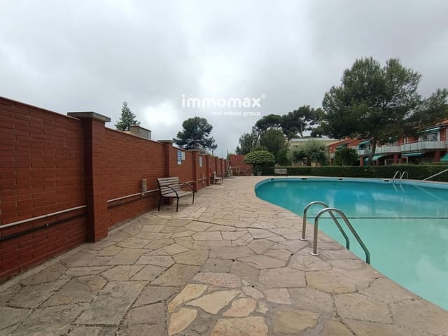 2 soverom Leilighet til salgs i Castelldefels med svømmebasseng garasje - € 250 000 (Ref: 9473537)