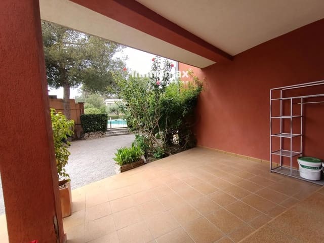 2 soverom Leilighet til salgs i Castelldefels med svømmebasseng garasje - € 250 000 (Ref: 9473537)