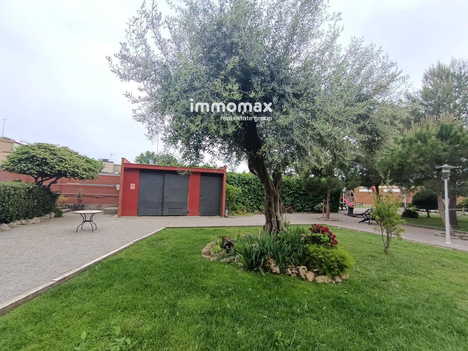 2 soverom Leilighet til salgs i Castelldefels med svømmebasseng garasje - € 250 000 (Ref: 9473537)