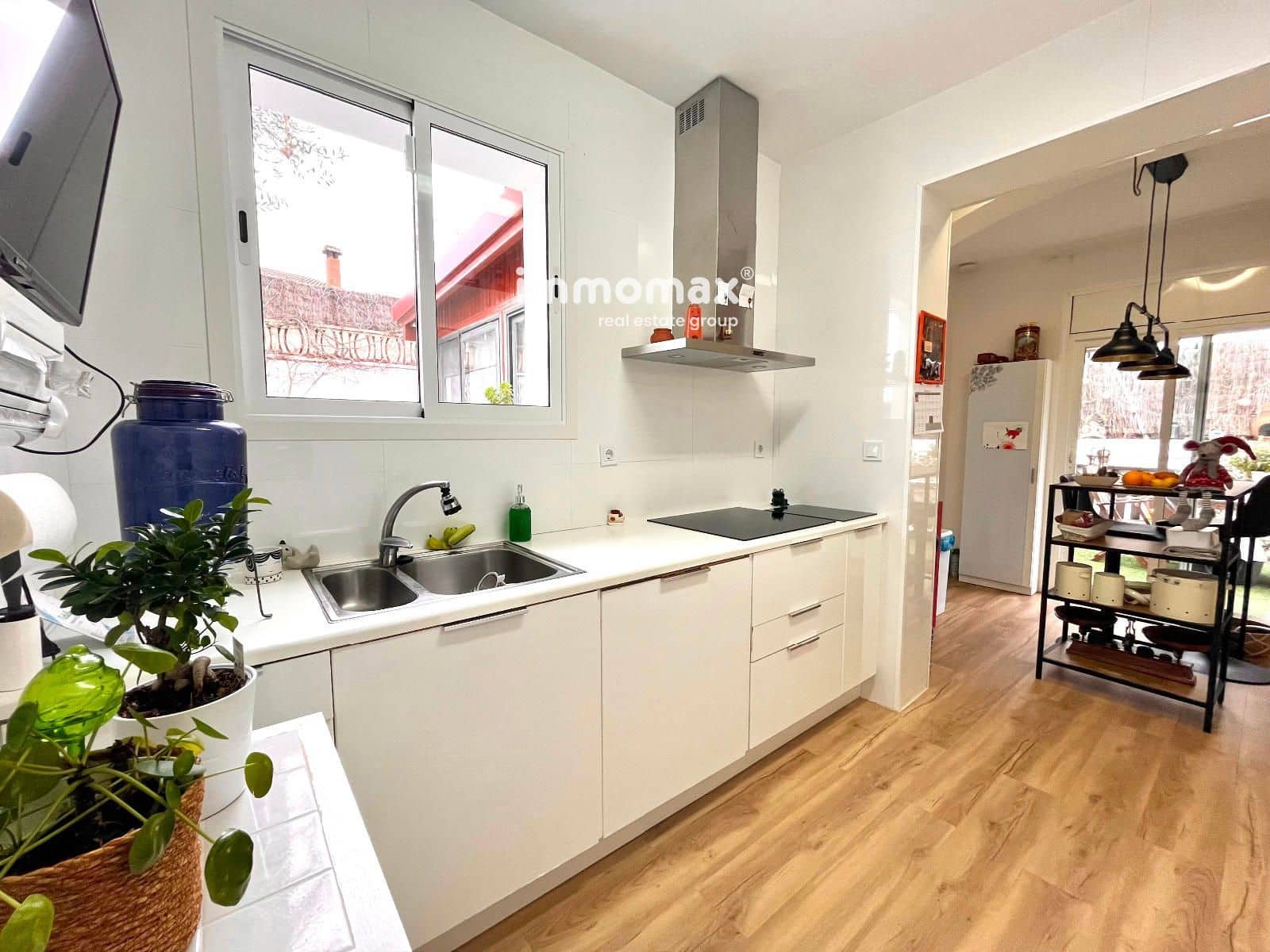 6 slaapkamer Villa te koop in Cubelles met zwembad garage - € 520.000 (Ref: 9474470)