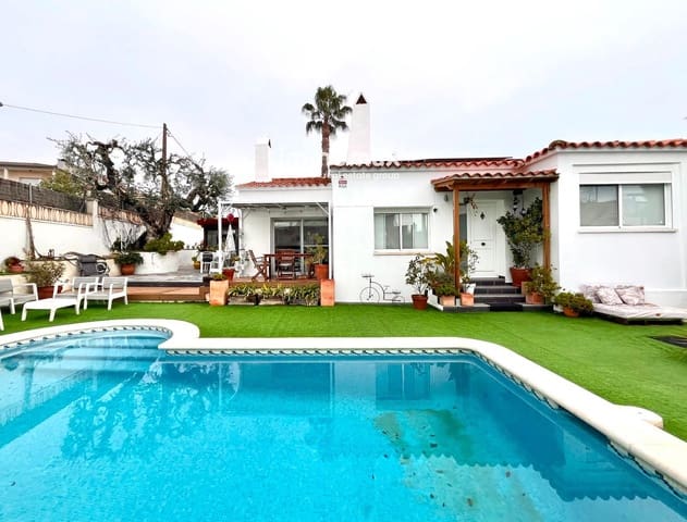 6 makuuhuone Huvila myytävänä paikassa Cubelles mukana uima-altaan 
autotalli - 520 000 € (Ref: 9474470)