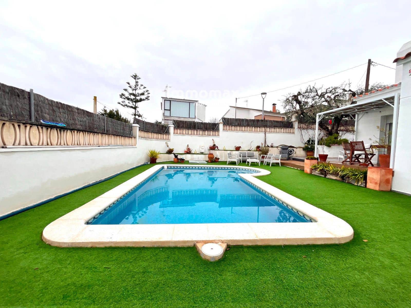 6 slaapkamer Villa te koop in Cubelles met zwembad garage - € 520.000 (Ref: 9474470)