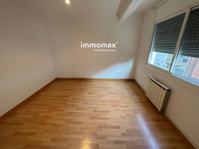 3 bedroom Flat for sale in Sant Boi de Llobregat - € 189,000 (Ref: 9481435)