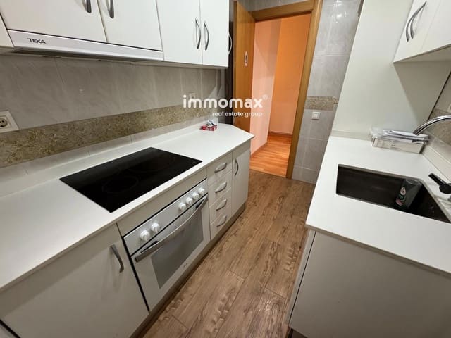 3 bedroom Flat for sale in Sant Boi de Llobregat - € 189,000 (Ref: 9481435)