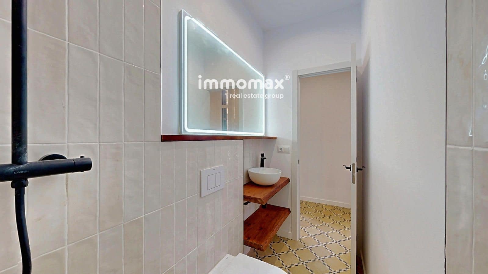 3 soveværelse Lejlighed til salg i Barcelona by - € 630.000 (Ref: 9492767)