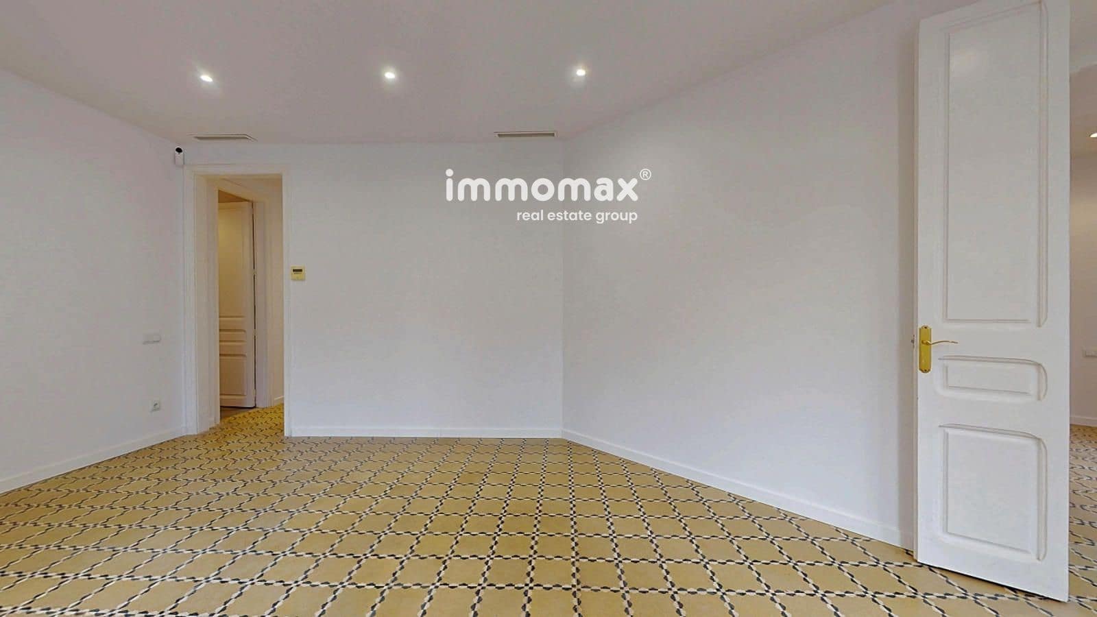 3 soveværelse Lejlighed til salg i Barcelona by - € 630.000 (Ref: 9492767)