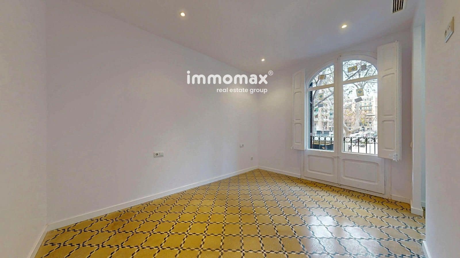 3 soveværelse Lejlighed til salg i Barcelona by - € 630.000 (Ref: 9492767)