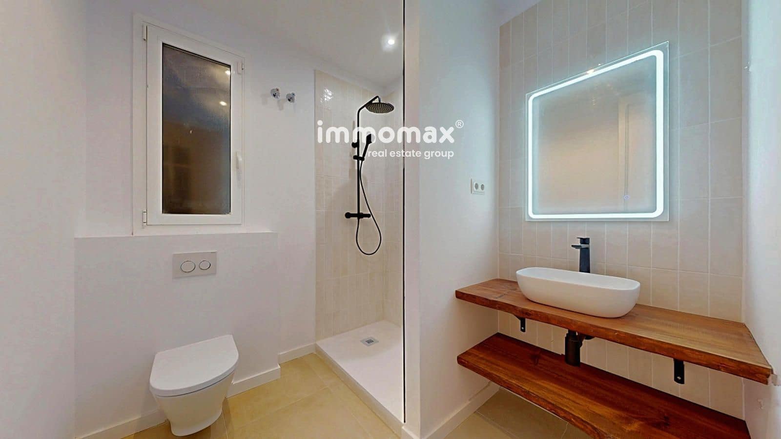 3 soveværelse Lejlighed til salg i Barcelona by - € 630.000 (Ref: 9492767)