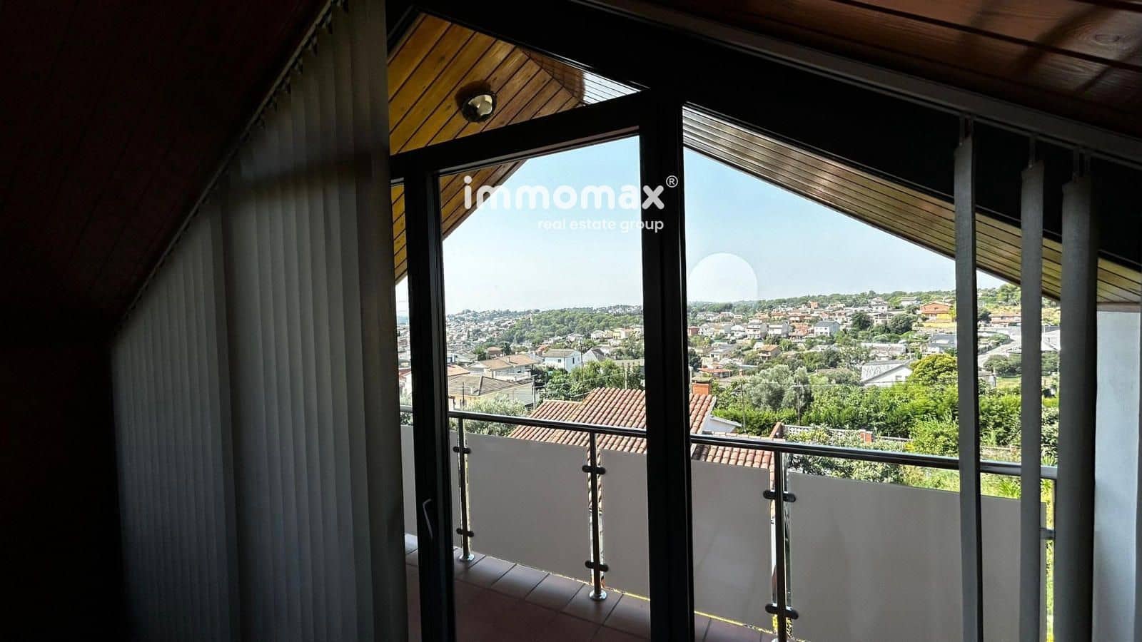 4 makuuhuone Huvila myytävänä paikassa Llica d'Amunt mukana 
autotalli - 399 900 € (Ref: 9495563)