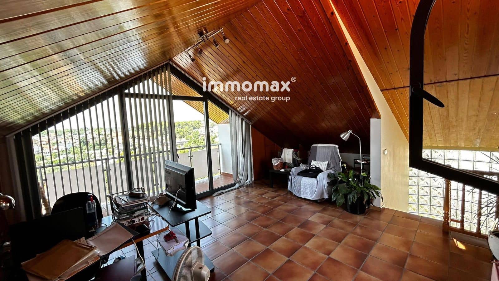 4 makuuhuone Huvila myytävänä paikassa Llica d'Amunt mukana 
autotalli - 399 900 € (Ref: 9495563)