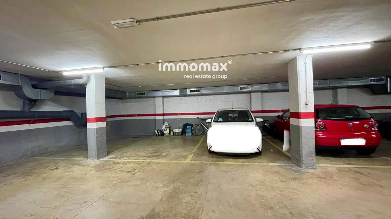 4 bedroom Flat for sale in Molins de Rei with garage - € 365,000 (Ref: 9495565)