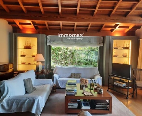 Chalet de 6 habitaciones en Barcelona ciudad en venta con piscina - 1.950.000 € (Ref: 9499862)